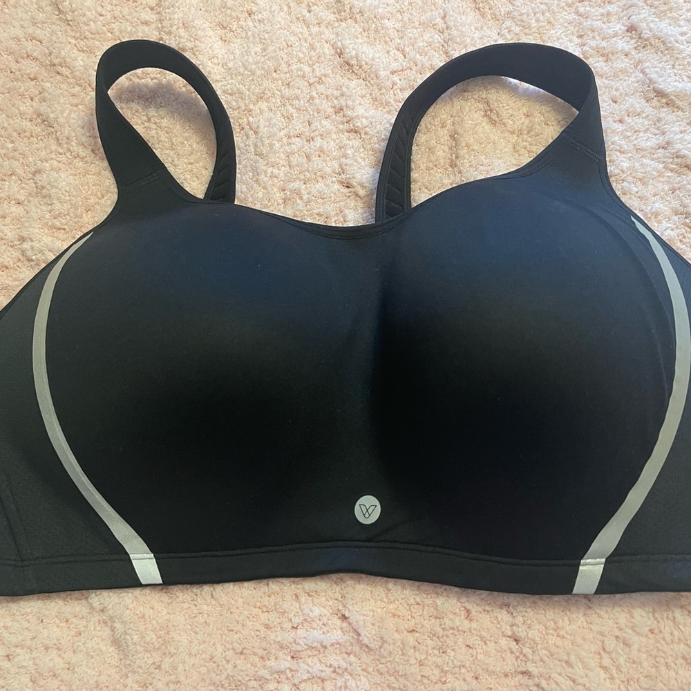 NWOT Lane Bryant black sports bra.  Super support!
